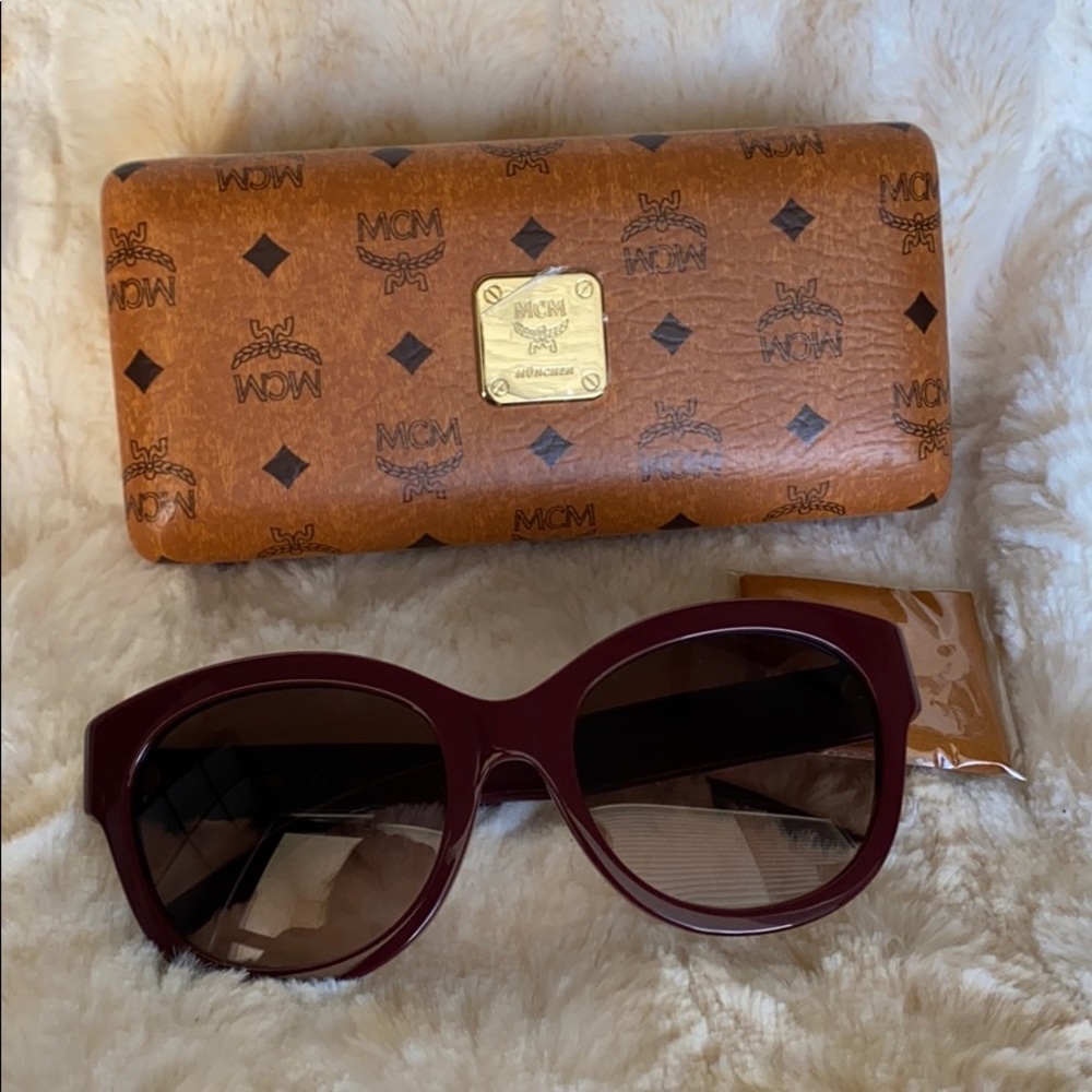MCM 57mm Teacup Sunglasses - Picture 2 of 16